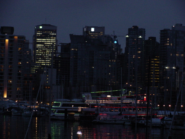Coal Harbour\'s Night View
 - landscape; Coal Harbour; Vancouver; night view; cityscape; 