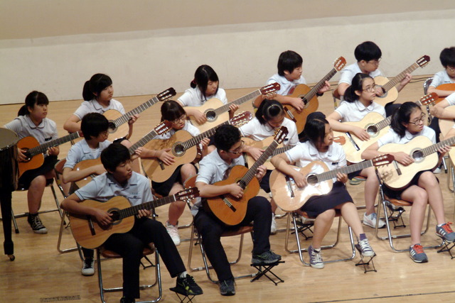 DSCF8040 - 학생음악경연대회; 2011; 기타연주; 
